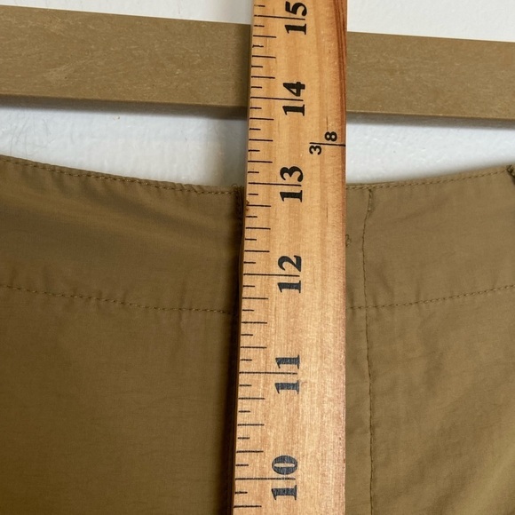 J. Crew Men's Cargo Shorts Size 38 Tan Outdoor Hiking Lightweight Quick Dry - Picture 7 of 10